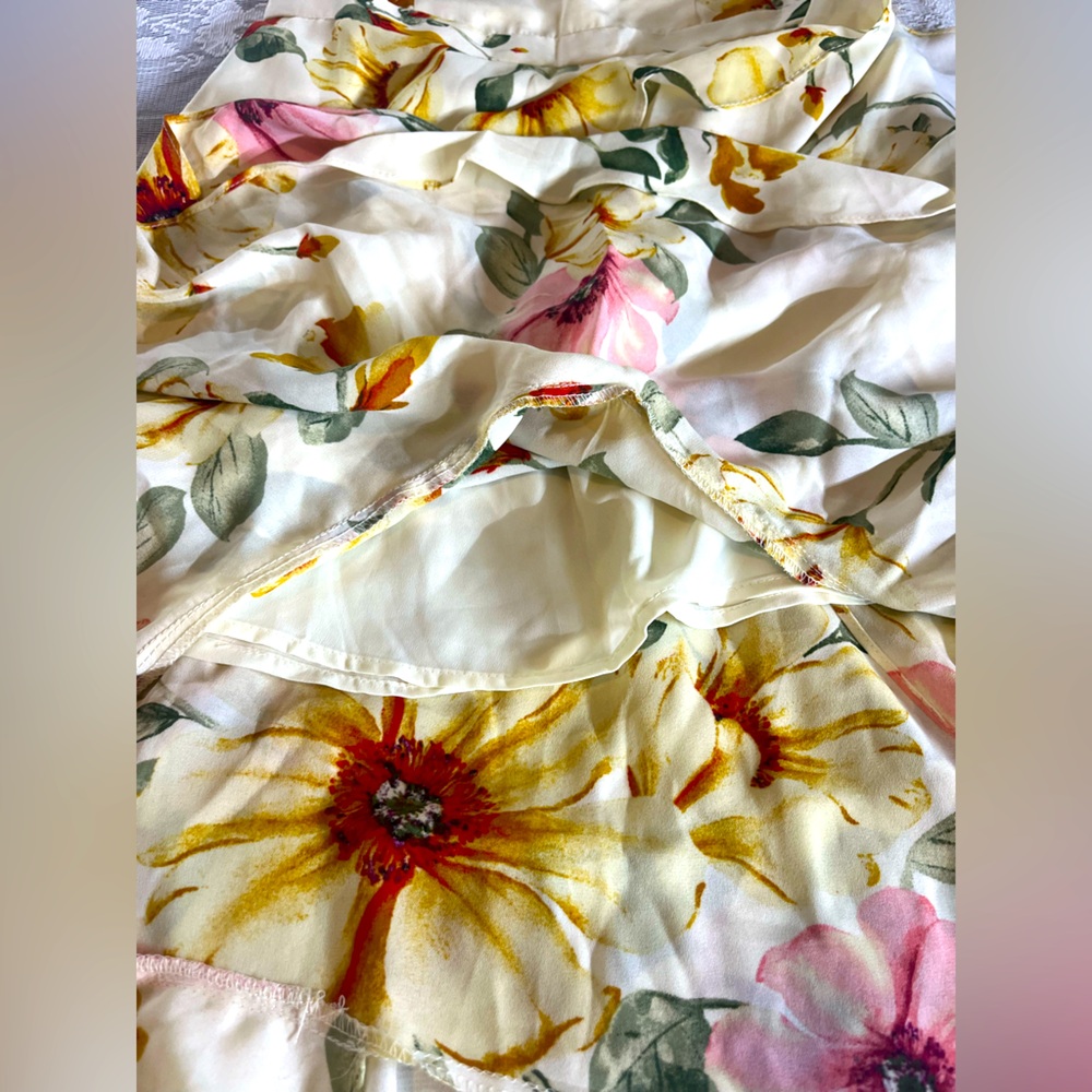 Floral Sundress with Spaghetti Straps - Picture 4 of 11